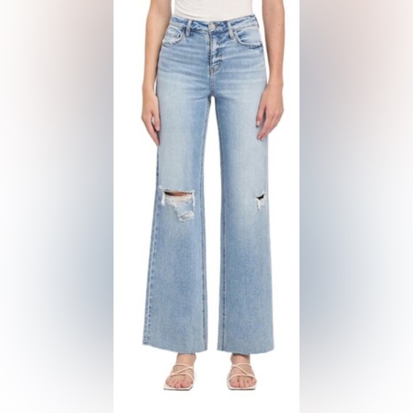 VERVET BY FLYING MONKEY Denim - Women's Light Blue Distressed Jeans